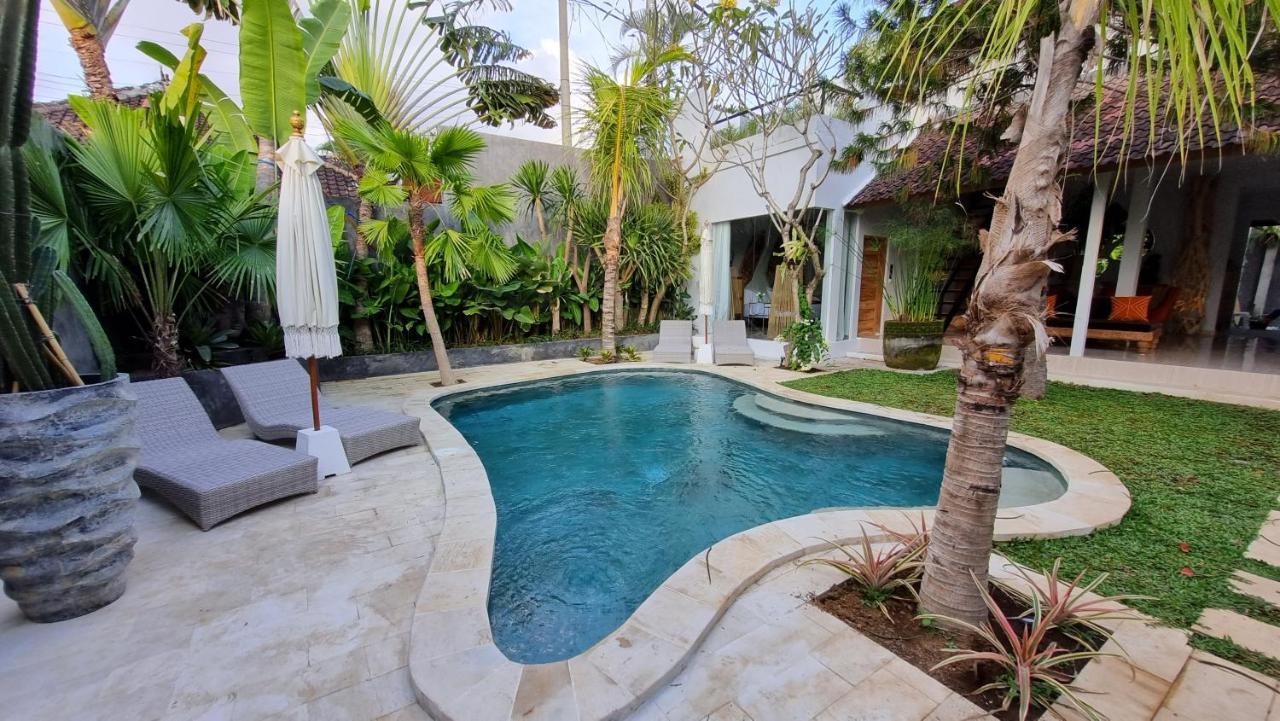 Villa Loba Seminyak  Exterior photo