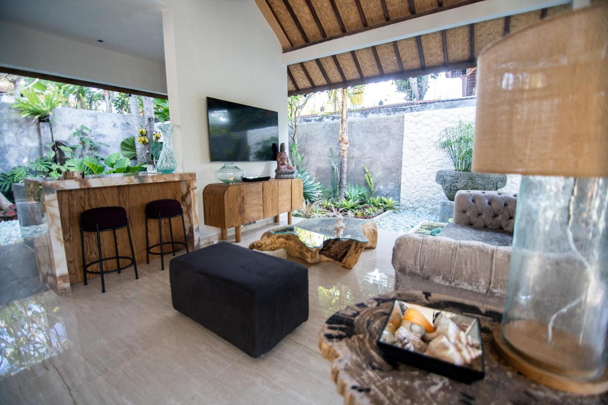 Villa Loba Seminyak  Exterior photo