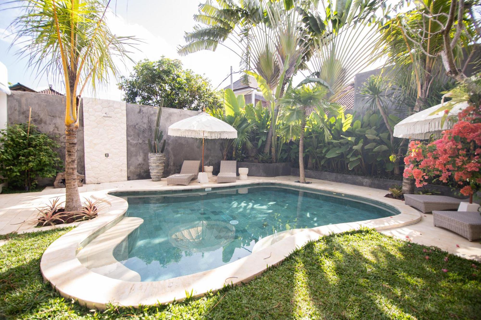 Villa Loba Seminyak  Exterior photo